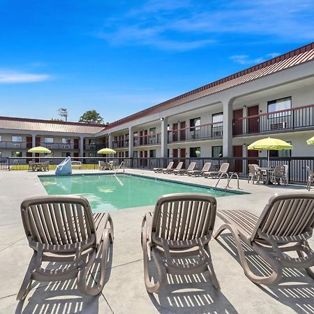 Red Roof Inn Wilmington Nc Exterior photo